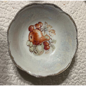 Vintage Iridescent Bowl Fruit Serving Dish 8”